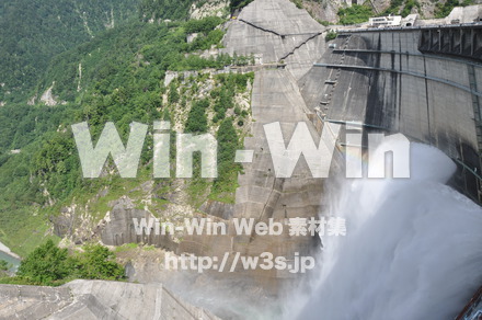 黒部ダムの写真素材 W-001943