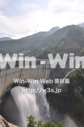 黒部ダムの写真素材 W-001902