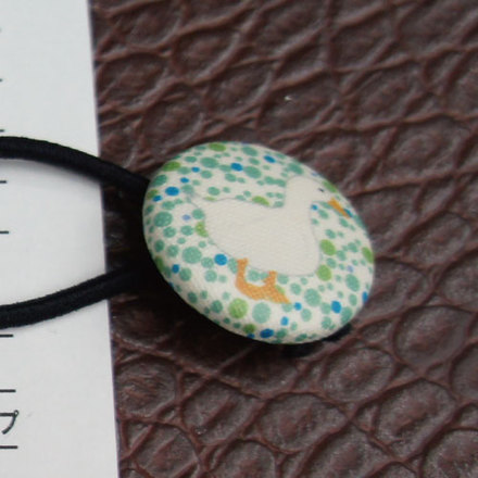 くるみぼたん・ヘアゴム D-000833 のくるみボタン