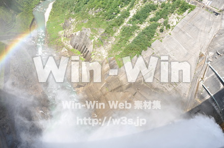 黒部ダムの写真素材 W-001938