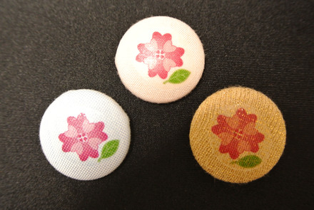 くるみボタンデザイン D-000702 のくるみボタン