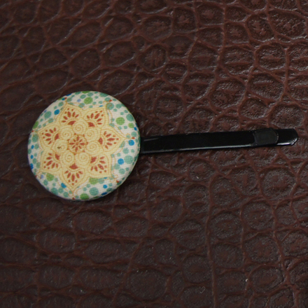 くるみぼたん・ヘアピン D-000812 のくるみボタン