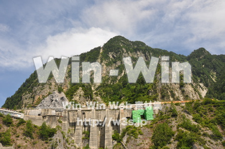 黒部ダムの写真素材 W-001929