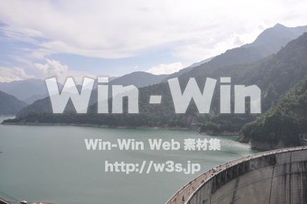 黒部ダムの写真素材 W-001894