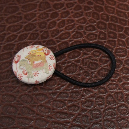 くるみぼたん・ヘアゴム D-000797 のくるみボタン