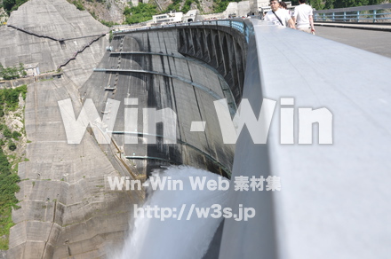 黒部ダムの写真素材 W-001939