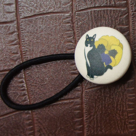 猫くるみぼたん・ヘアゴム D-000862 のくるみボタン