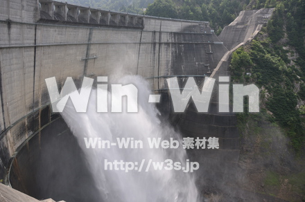 黒部ダムの写真素材 W-001915