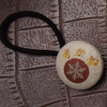 クリスマスバッチ D-000863 のくるみボタン