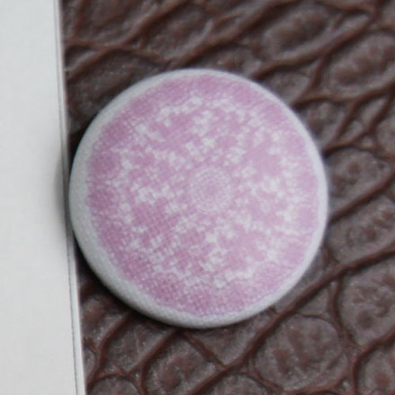 くるみぼたん・缶バッジ D-000830 のくるみボタン