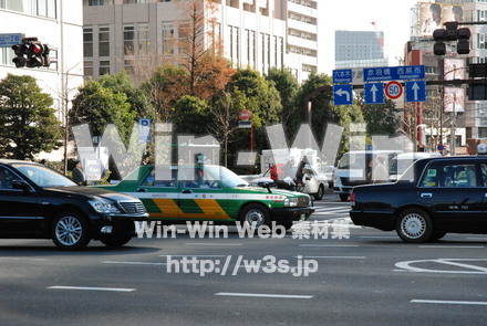 横断歩道の写真素材 W-000756