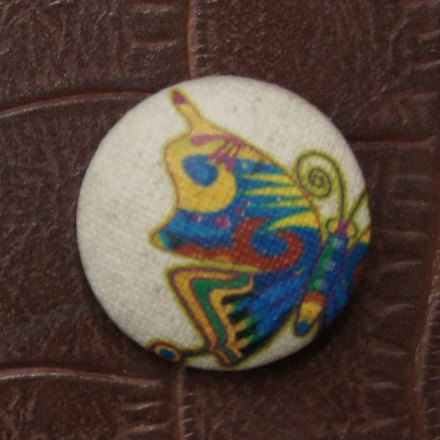 くるみぼたん・缶バッジ D-000878 のくるみボタン