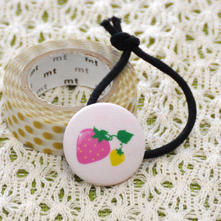 はるのさんのくるみボタン　ヘアゴム D-000941 のくるみボタン