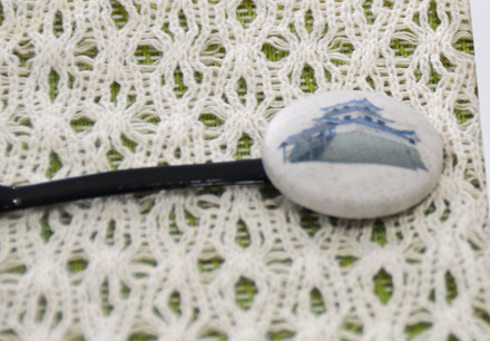 本間さん２のくるみボタン　ヘアピン D-000933 のくるみボタン