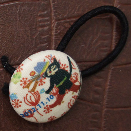 くるみぼたん・ヘアゴム D-000847 のくるみボタン