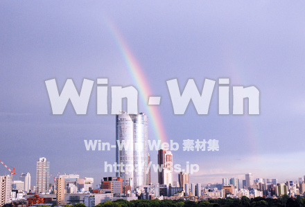 六本木ヒルズに虹の写真素材 W-000653