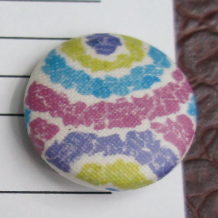 くるみぼたん・缶バッジ D-000828 のくるみボタン