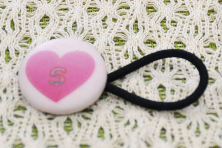 せいちゃんのくるみボタン　ヘアゴム D-000964 のくるみボタン