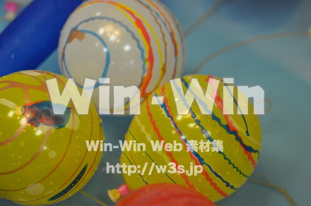 水風船の写真素材 W-000684