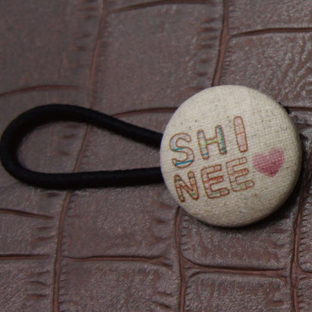 くるみぼたん・ヘアゴム D-000836 のくるみボタン