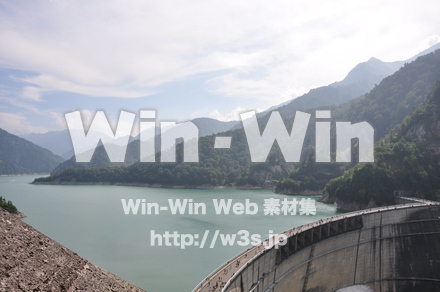 黒部ダムの写真素材 W-001870