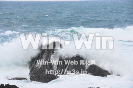 冬の日本海の写真素材 W-002665