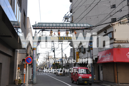 川崎コリアタウン（セメント通り）の写真素材 W-002824