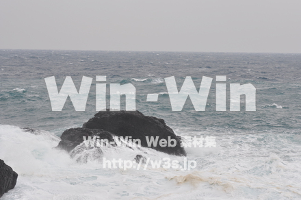 冬の日本海の写真素材 W-002634