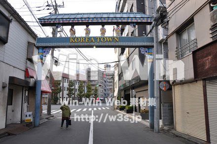 川崎コリアタウン（セメント通り）の写真素材 W-002822