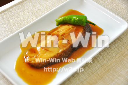 カレイの煮つけの写真素材 W-004682