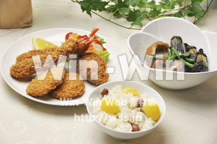 栗ごはんの写真素材 W-004601