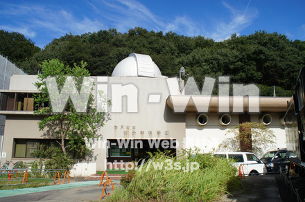 プラネタリウム（生田緑地）の写真素材 W-004830