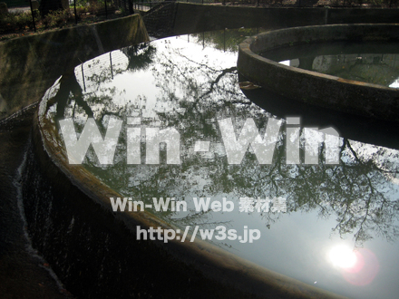 二ヶ領用水（高津区）の写真素材 W-004934