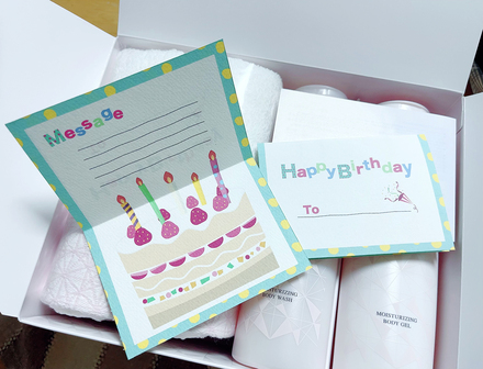 バースデーカード　二つ折 D-006677 のカード類