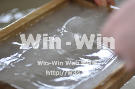 越前和紙作りの写真素材 W-006230