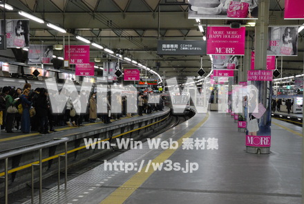 駅の写真素材 W-009487