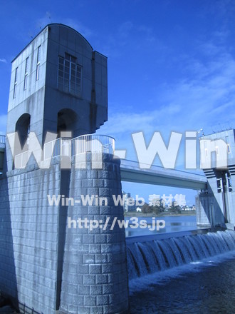 多摩川-二ヶ領堰⑬の写真素材 W-008995