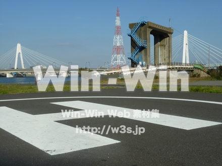 大師河原水防センター　多摩川の写真素材 W-009735