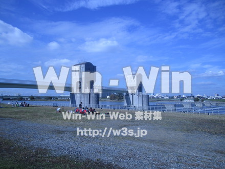 多摩川-二ヶ領堰⑦の写真素材 W-008983