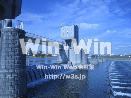 多摩川-二ヶ領堰⑭の写真素材 W-008996