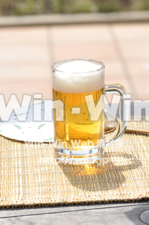 ビールの写真素材 W-008713