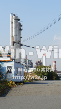 日中の工場の写真素材 W-008453