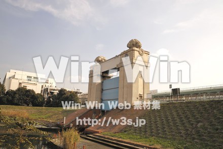 川崎河港水門の写真素材 W-008634