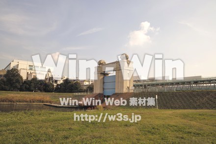 川崎河港水門の写真素材 W-008749