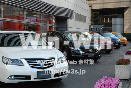 ホンダ本社前の写真素材 W-009375