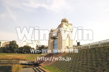 川崎河港水門の写真素材 W-008633