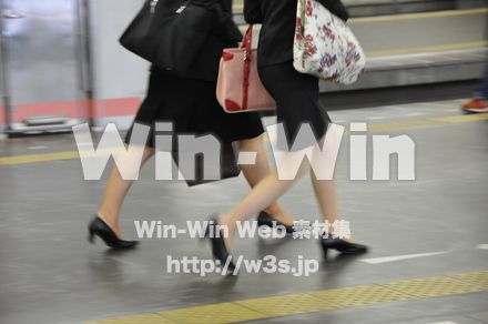 通勤の写真素材 W-010718