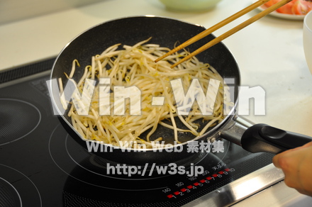 炊事の写真素材 W-012382