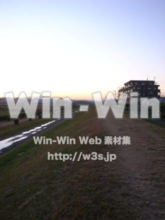 多摩川河原の写真素材 W-013572