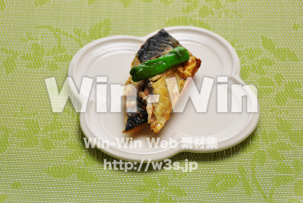 サバのマヨ味噌焼きの写真素材 W-015145